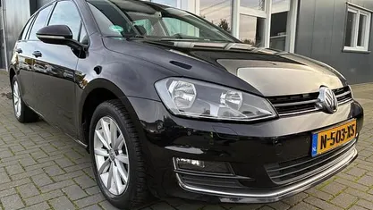 Gebruikt 2015 VW Golf VII LOUNGE Stationwagen | € 11.500 (Eerlijke prijs)