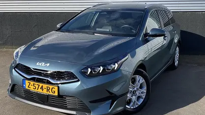 Occasion Kia Ceed 2024 Hatchback