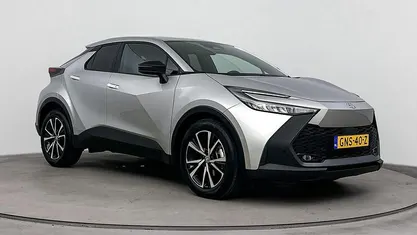 Occasion 2024 Toyota C-HR SUV | € 32.750 (Eerlijke prijs)