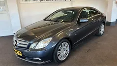 Grijs (metallic) Gebruikt 2010 Mercedes E250 Elegance Coupé | € 13.950 (Eerlijke prijs)