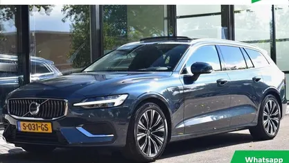 Gebruikt 2023 Volvo V60 Plus Stationwagen | € 40.500 (Eerlijke prijs)