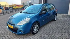 Blauw Gebruikt 2009 Renault Clio GrandTour Stationwagen | € 2.250 (Eerlijke prijs)