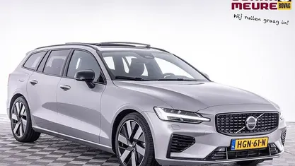 Grijs Gebruikt 2025 Volvo V60 Ultra Stationwagen | € 49.900 (Eerlijke prijs)