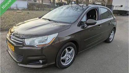 Occasion Citroën C4 Tendance 95 PK (69 kW) 2011 Bruin (metallic) Hatchback