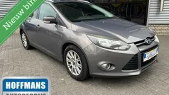 Bruin Gebruikt 2011 Ford Focus Titanium Stationwagen | € 2.500 (Eerlijke prijs)