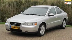 Grijs Gebruikt 2005 Volvo S60 Sedan | € 2.500 (Eerlijke prijs)