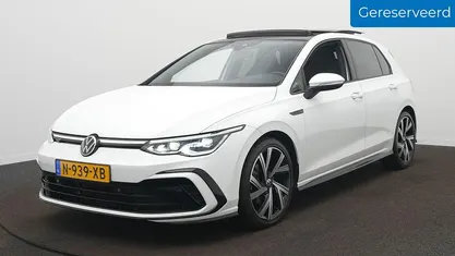 Occasion VW Golf VIII R-line 150 PK (110 kW) 2022 Wit Hatchback