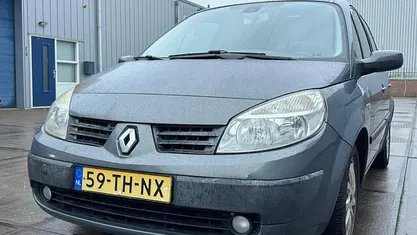 Occasion Renault Scénic II Business 135 PK (99 kW) 2006 Grijs MPV