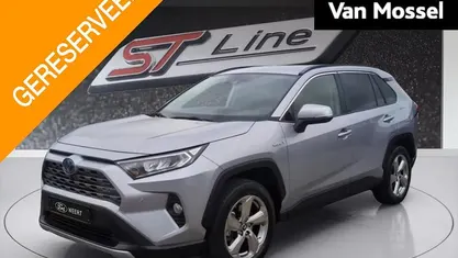 Gebruikt 2019 Toyota RAV4 Hybrid Edition SUV | € 28.845 (Eerlijke prijs)