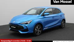 Blauw, metallic lak Gebruikt 2024 MG MG3 Luxury Hatchback | € 22.495 (Eerlijke prijs)