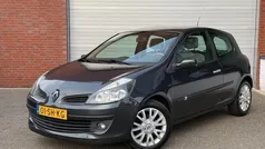 Gebruikt 2006 Renault Clio II Dynamique Hatchback | € 2.299 (Goede deal)