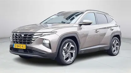 Bruin Gebruikt 2024 Hyundai Tucson Comfort SUV | € 35.840 (Eerlijke prijs)