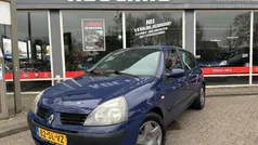 Blauw Gebruikt 2006 Renault Clio II Campus Hatchback | € 1.750 (Eerlijke prijs)