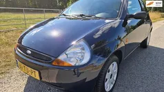 Blauw Gebruikt 2006 Ford Ka Futura Hatchback | € 1.950 (Eerlijke prijs)