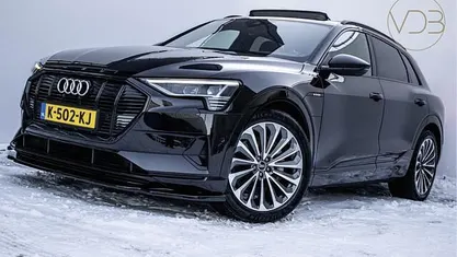 Gebruikt 2020 Audi e-tron SUV | € 26.340 (Eerlijke prijs)