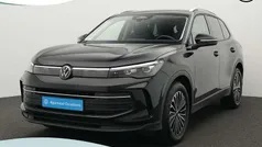 Zwart Gebruikt 2024 VW Tiguan Edition SUV | € 41.700 (Super prijs)