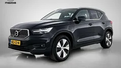 Zwart Gebruikt 2021 Volvo XC40 Inscription SUV | € 30.945 (Eerlijke prijs)