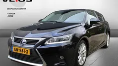 Gebruikt 2015 Lexus CT200h Hatchback | € 13.950 (Eerlijke prijs)