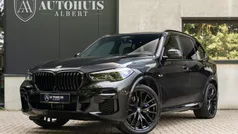 Zwart Gebruikt 2022 BMW X5 M Sport SUV | € 72.950 (Eerlijke prijs)