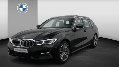 Occasion 2021 BMW 320e Executive Stationwagen | € 31.400 (Eerlijke prijs)
