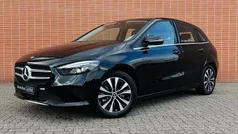 Zwart Gebruikt 2021 Mercedes B250e Business MPV | € 29.850 (Eerlijke prijs)
