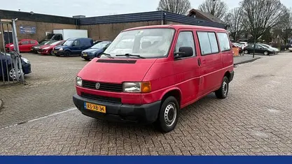 Rood Occasion 1999 VW T4 Van | € 1.850 (Goede deal)