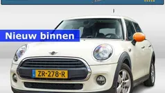 Wit Gebruikt 2019 Mini ONE Business Hatchback | € 15.895 (Goede deal)