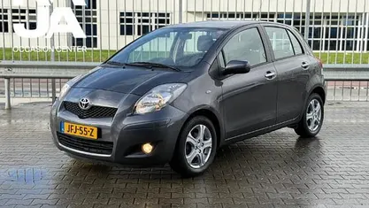 Occasion 2010 Toyota Yaris Cool Hatchback | € 5.950 (Eerlijke prijs)