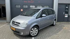 Grijs Gebruikt 2004 Opel Meriva Cosmo MPV | € 2.250 (Eerlijke prijs)