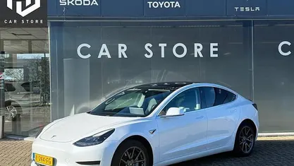 Occasion 2020 Tesla Model 3 Standard Range Sedan | € 18.740 (Eerlijke prijs)