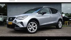 Grijs Gebruikt 2024 Seat Arona Business SUV | € 22.950 (Eerlijke prijs)