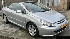 Grijs Gebruikt 2004 Peugeot 307 CC Cabriolet | € 1.350 (Eerlijke prijs)