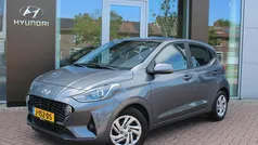 Grijs Gebruikt 2020 Hyundai i10 Premium Hatchback | € 12.900 (Eerlijke prijs)