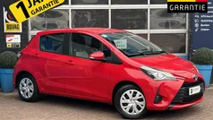Rood Gebruikt 2018 Toyota Yaris Hatchback | € 13.470 (Eerlijke prijs)