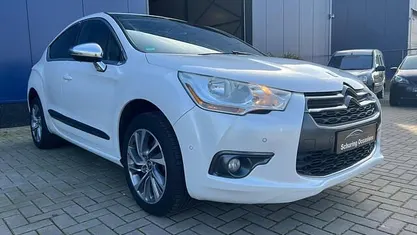 Occasion Citroën DS4 So Chic 120 PK (88 kW) 2012 Wit Hatchback
