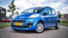 Blauw Gebruikt 2013 Peugeot 107 Active Hatchback | € 4.400 (Eerlijke prijs)