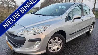 Occasion 2008 Peugeot 308 Hatchback | € 2.950 (Eerlijke prijs)