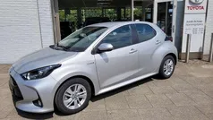 Grijs Gebruikt 2021 Toyota Yaris Comfort Hatchback | € 18.950 (Eerlijke prijs)