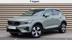Groen Gebruikt 2022 Volvo XC40 Plus SUV | € 38.950 (Eerlijke prijs)