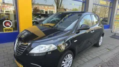 Zwart Gebruikt 2012 Lancia Ypsilon Gold Hatchback | € 3.495 (Eerlijke prijs)