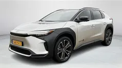 Grijs Gebruikt 2024 Toyota bZ4X Premium SUV | € 43.450 (Eerlijke prijs)