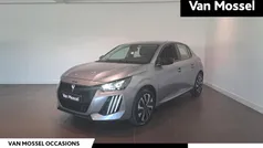 Grijs Gebruikt 2024 Peugeot e-208 Active Hatchback | € 23.440 (Eerlijke prijs)