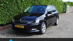 Zwart Gebruikt 2017 Skoda Fabia Joy Hatchback | € 10.900 (Eerlijke prijs)