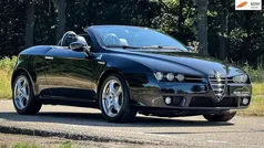 Zwart, metallic lak Gebruikt 2007 Alfa Romeo Spider Exclusive Cabriolet | € 11.899 (Eerlijke prijs)