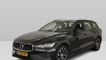 Gebruikt 2020 Volvo V60 Momentum Stationwagen | € 24.899 (Super prijs)