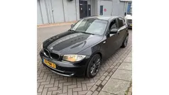 Zwart Gebruikt 2010 BMW 118 Hatchback | € 2.950 (Eerlijke prijs)