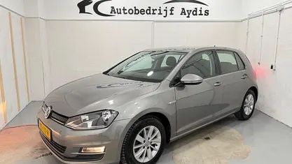 Gebruikt 2016 VW Golf VII Hatchback | € 11.999 (Goede deal)