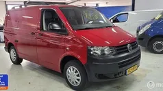 Rood Gebruikt 2015 VW T5 Van | € 7.750 (Super prijs)