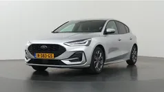 Gebruikt 2022 Ford Focus ST-Line Hatchback | € 19.830 (Eerlijke prijs)