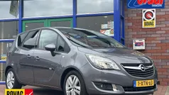 Gebruikt 2014 Opel Meriva Design Edition MPV | € 7.445 (Eerlijke prijs)
